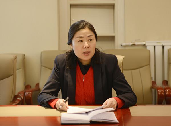 杨红部长主持会议__.jpg