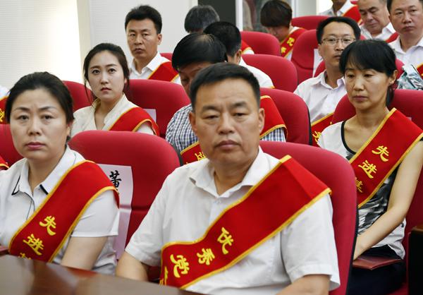 感受责任___.jpg