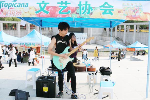 文艺协会表演__.jpg
