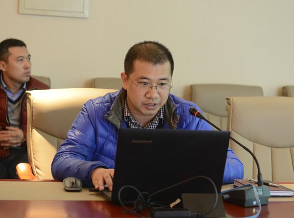 课题汇报人答辩__.jpg