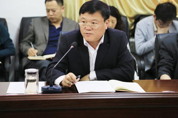 院领导递交党风廉政建设责任书__.jpg