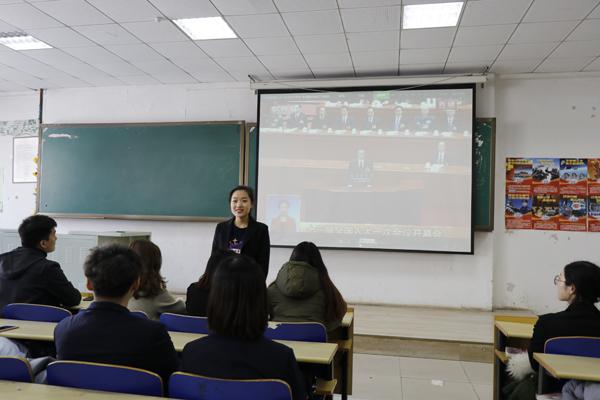 学生代表发言2__.jpg