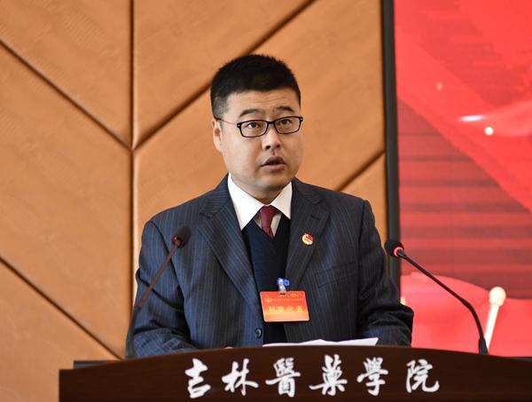 5北华大学团委书记孙永国致词__.jpg