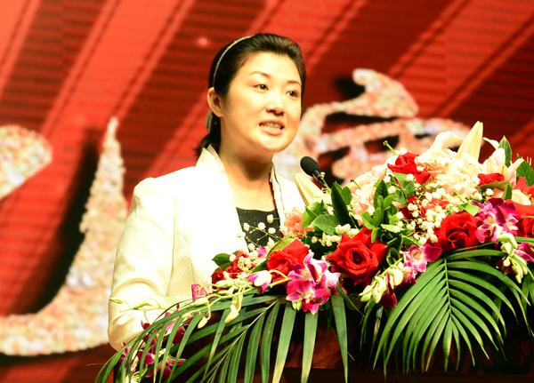 一等奖获得者周琳老师在演讲___.jpg
