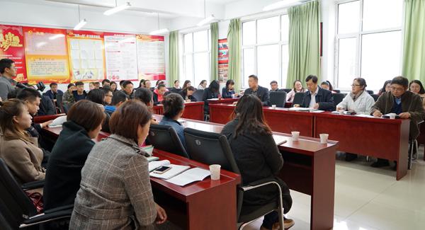 检验学院党总支学习现场___.jpg