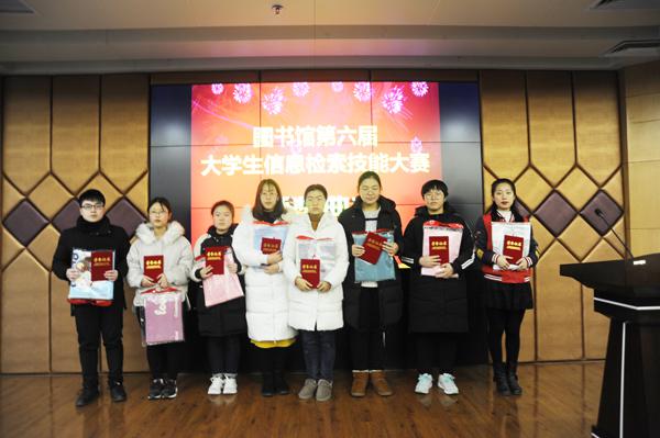 合影留念__.jpg