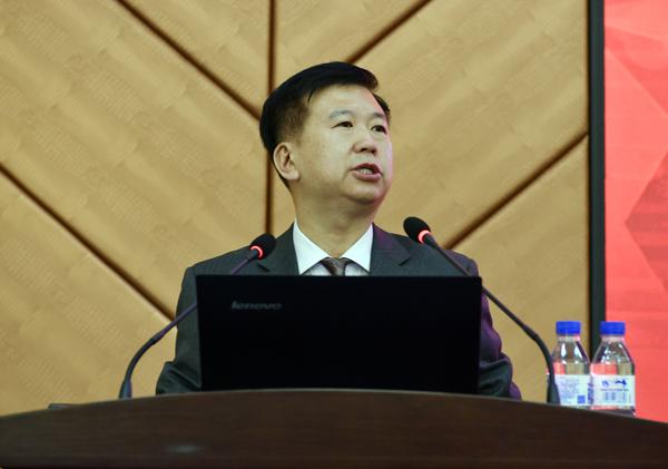 我校党委书记郑永奎致欢迎辞___.jpg
