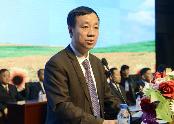 蔡建辉校长讲话___.jpg
