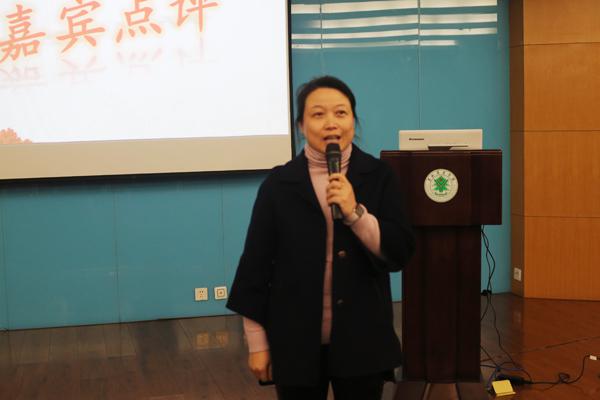 胡书记点评__.jpg