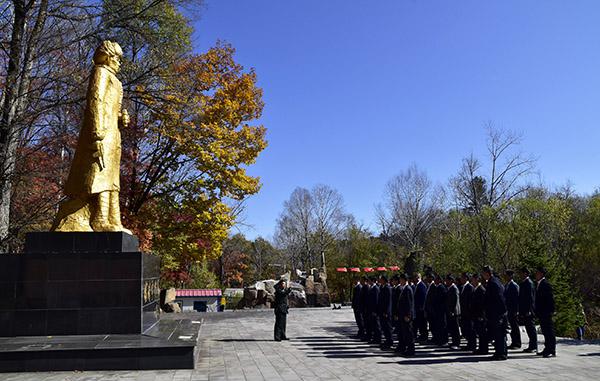 实践教育活动现场___.jpg