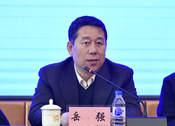 2省教育厅副厅长岳强讲话__.jpg