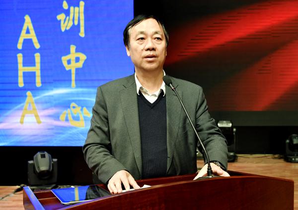 蔡建辉校长讲话___.jpg